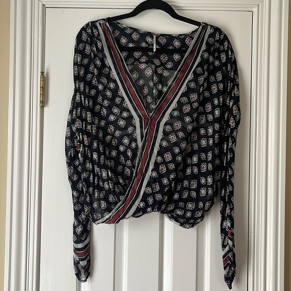 NWT FREE PEOPLE BOHO LONG SLEEVE TOP MEDIUM - Picture 5 of 6